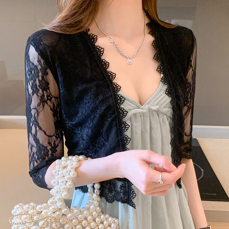 Châle en mousseline de soie pour femme, manches mi-longues, dentelle ajourée, broderie florale, vêtements de bain empêchés, capes ultra-fines, été 2025