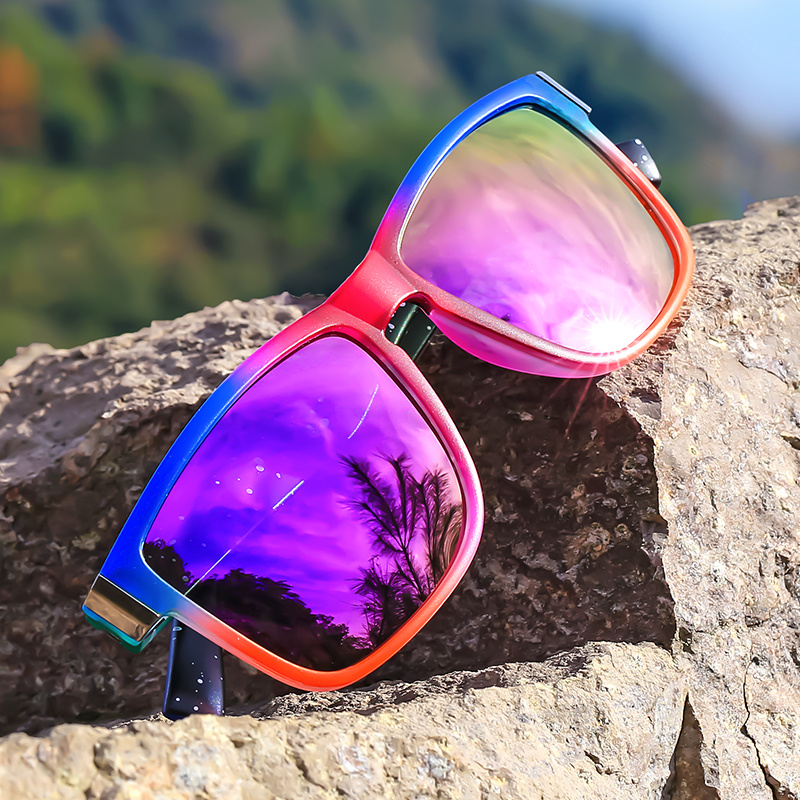Nouveau style 2 pièces lunettes de soleil à monture carrée classique, couleur dégradée, jante complète, monture en polycarbonate, lentille TAC, polariseur, style sportif