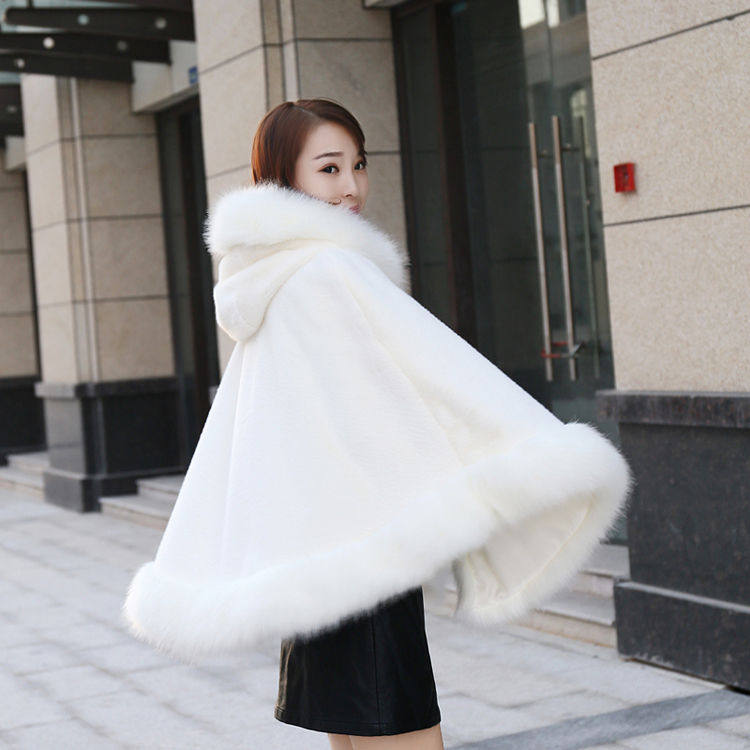 Femmes nouveau hiver fausse fourrure châle cape style court Haining fausse fourrure de renard épais à capuche coupe-vent femmes veste manteaux pour les femmes