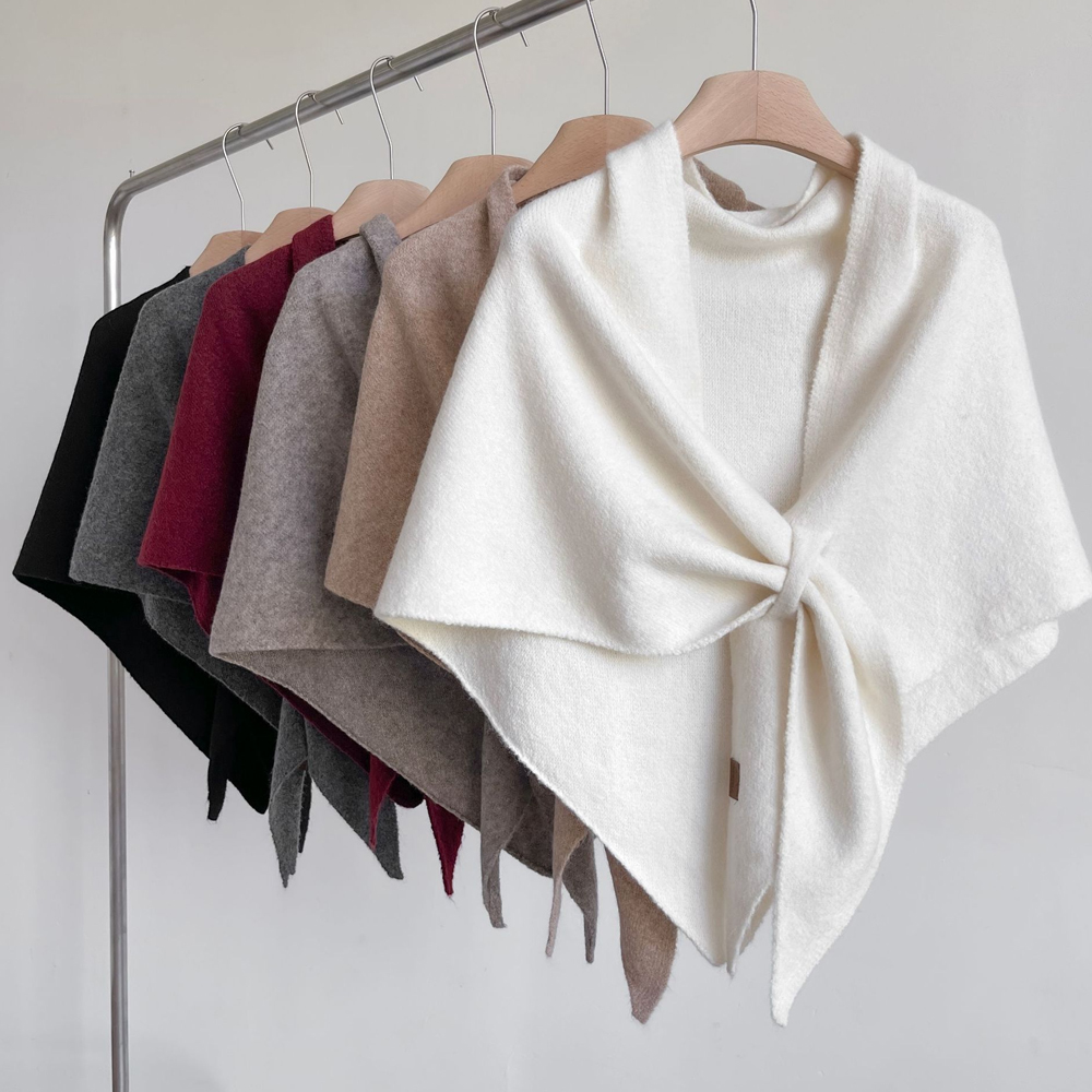 1 pièce Châle triangulaire uni de haute qualité, confortable et doux, idéal pour l'extérieur, décontracté, polyvalent, tendance, parfait