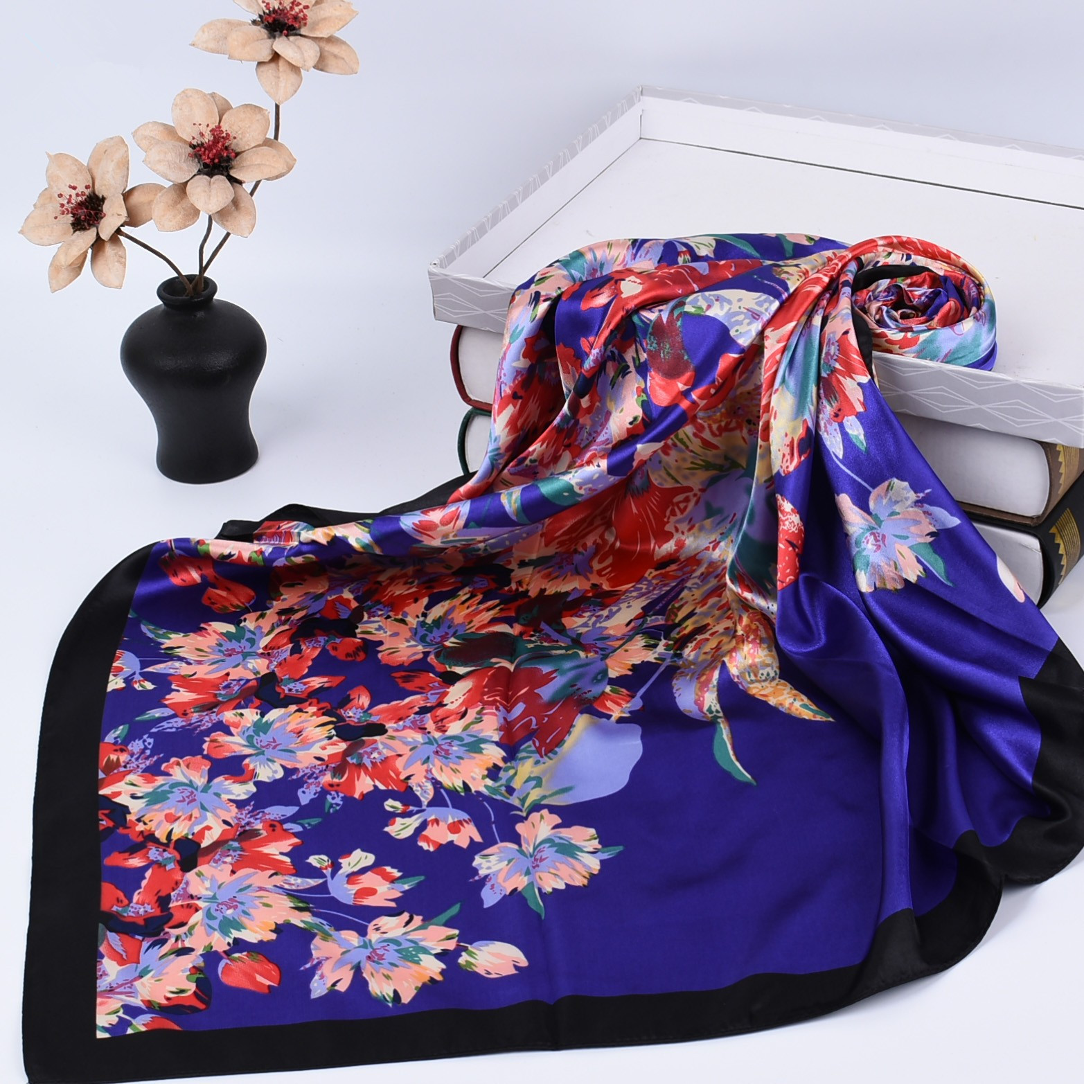 Foulard Carré en Soie de Luxe pour Femme, Écharpe de Tête Quatre Saisons, Hijab, Bandana, Châle 90*90cm