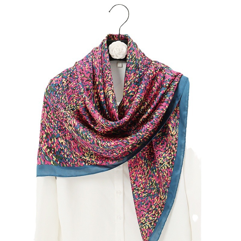 2025 nouveau 110 cm grande écharpe satin imprimé foulard en soie Lijin forgé imitation soie foulard pour femme