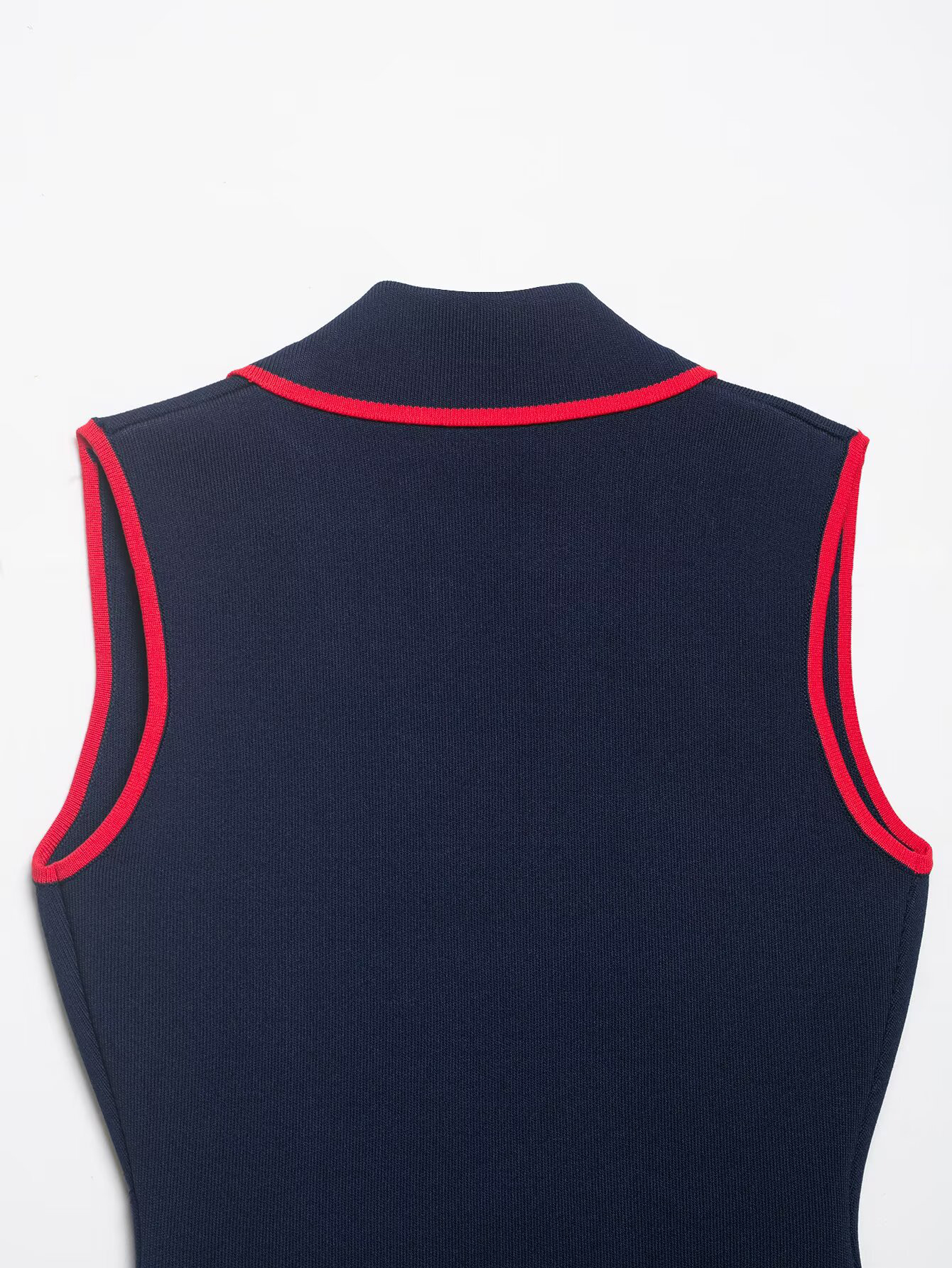 Nouvelle tenue d'été 2026 pour femme, mode européenne et américaine, gilet sans manches à col en V, double boucle, double boutonnage