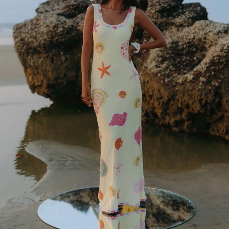 Robe longue imprimée coquille d'étoile de mer pour femmes, bretelles Spaghetti, dos nu, moulante, vêtements de plage, vacances d'été, 2025
