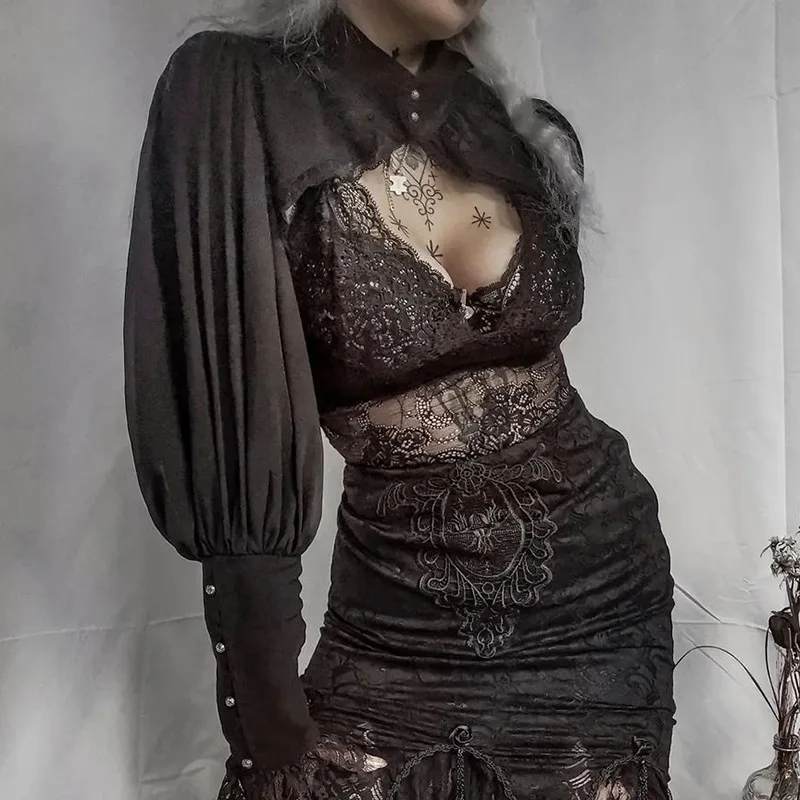 Dentelle gothique noir court Steampunk veste courte Kawaii Vintage magnifique palais Blouse femmes fête boléro victorien manteau Corset