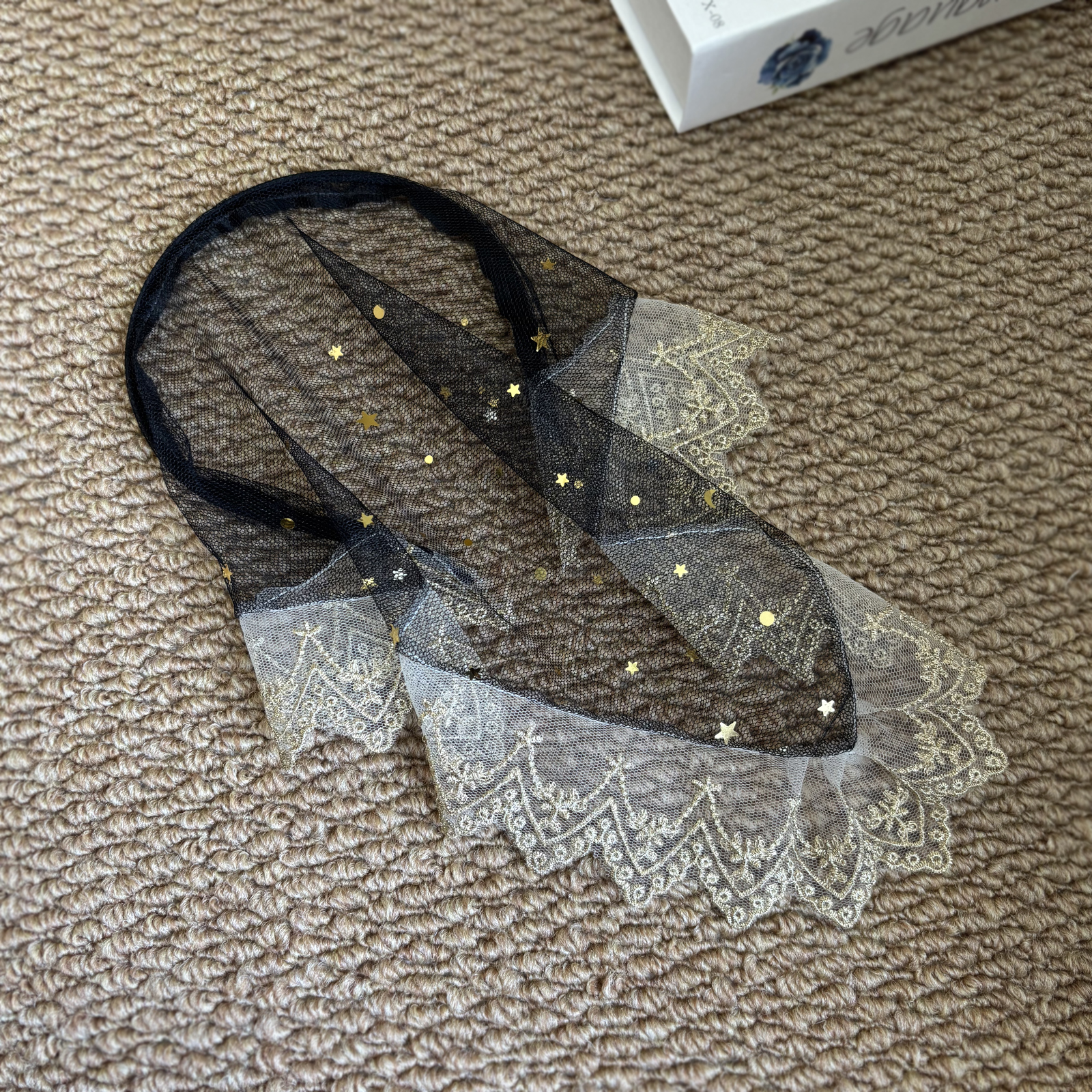Serre-tête en tulle noir français, foulard triangulaire en dentelle, bandeau de style rural, nouveau foulard et accessoire pour cheveux 2026 SA155