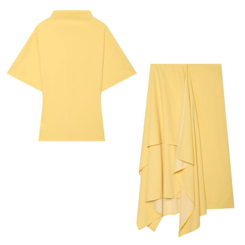 Ensemble jupe et haut HipSeam pour femme, 2 pièces, nouvelle collection automne 2026, haut slim à col montant et jupe asymétrique mi-longue, tenue féminine deux pièces