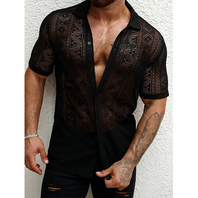 Nouveau Chic hommes Sexy dentelle chemises mode transparent boutonné à manches courtes Cardigan hauts Vintage évider Style vacances Blouse