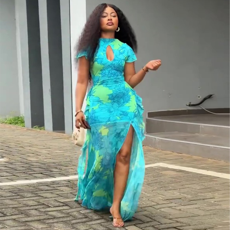 Robe longue de plage d'été 2026 pour femme africaine, imprimé floral, col clé, taille froncée, fente haute, manches courtes à volants, idéale pour les fêtes