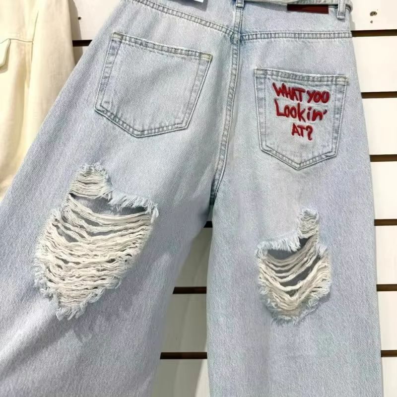 Nouveau jean rétro brodé à lettres pour femmes, taille haute, coupe droite, classique, style hip-hop, confortable, en denim stretch.