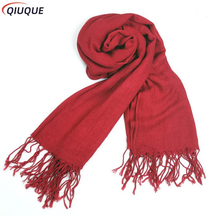 Mikasa Ackerman Cosplay écharpe japonais Anime Shingeki no Kyojin rouge quotidien décontracté tout-match foulards