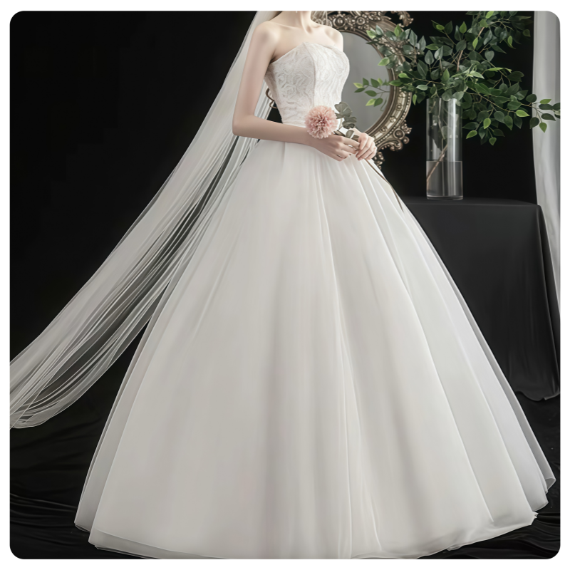 Robe de mariée coréenne pour femme, style simple, avec bustier en dentelle, coupe ajustée et jupe bouffante sans jupon.