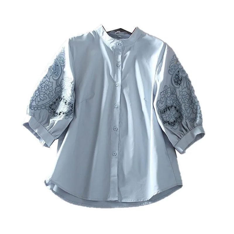 Chemisier femme 2025 printemps été creux lourd broderie dames hauts col montant tempérament dame lâche lanterne manches chemise