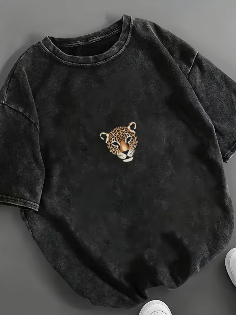 T-shirt imprimé léopard pour femmes, haut ample à col rond et manches courtes, à la mode, décontracté, doux, respirant, respectueux de l'environnement, à porter au quotidien