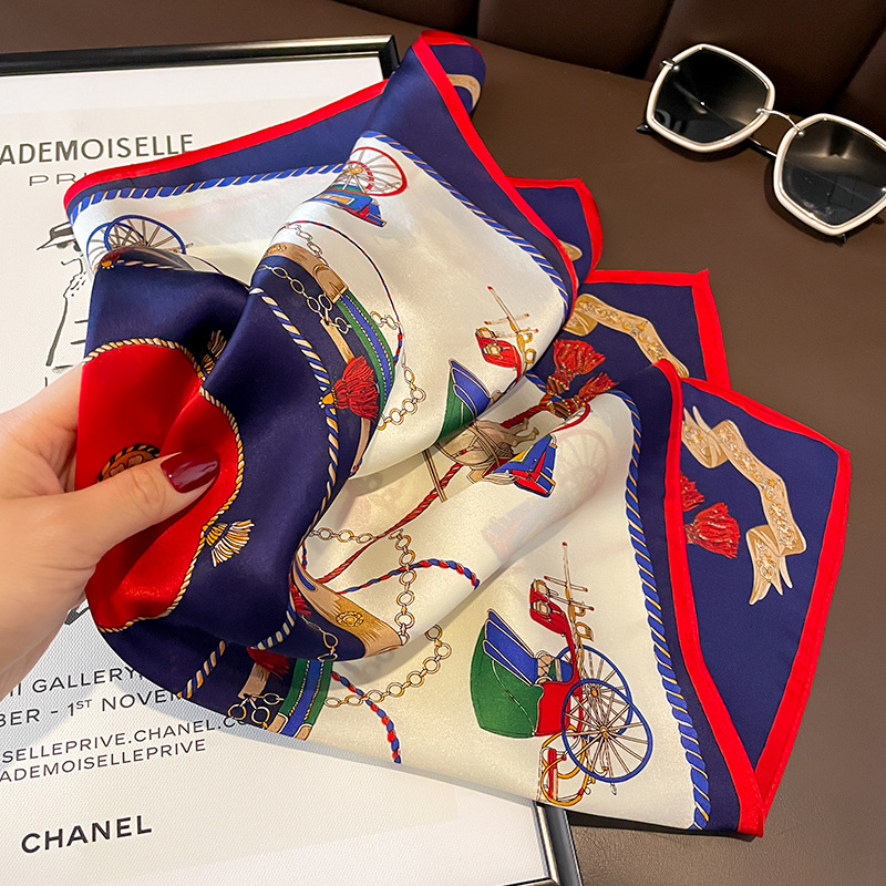 Foulard carré en soie de mûrier 100%, Vintage, chariot européen et chaîne imprimée rose, élégant, luxe, foulard pour le cou/tête, mode femme