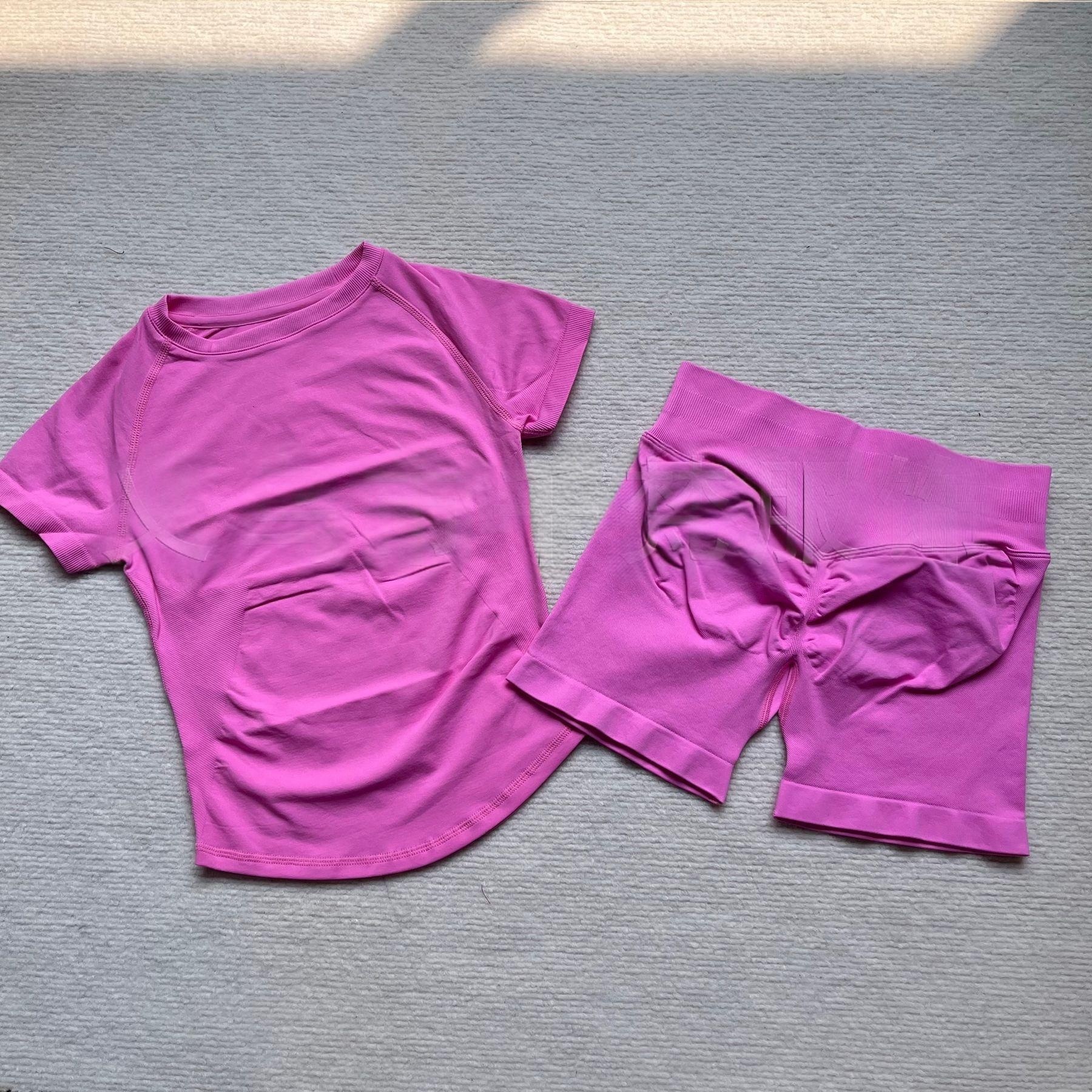 Ensemble de yoga 2 pièces pour femmes, t-shirt de sport à manches courtes, ensembles de fitness, ensemble de course sans couture, shorts de gym, yoga