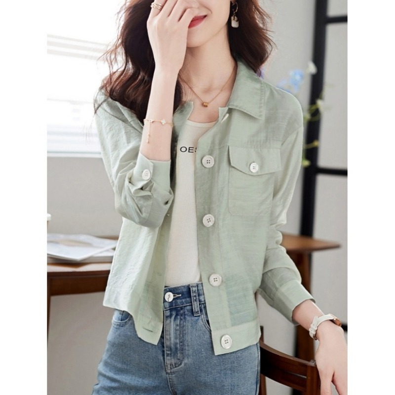 Veste courte pour femmes de style coréen, à col à revers et poches, légère et décontractée, idéale pour les tenues quotidiennes d'été.