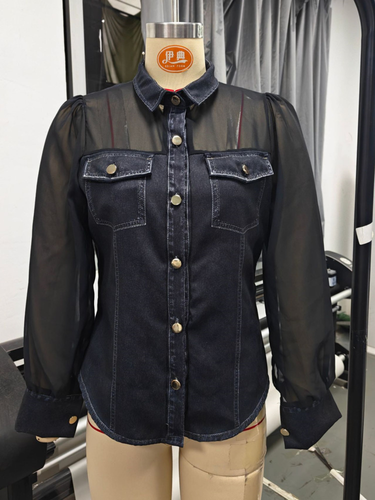 SHENGPALAE Chemise Femme en Jean et Maille Patchwork Manches Longues Col V Boutons sur le Devant Poches Poitrine Décontractée Élégante Été 2026 Nouvelle Collection