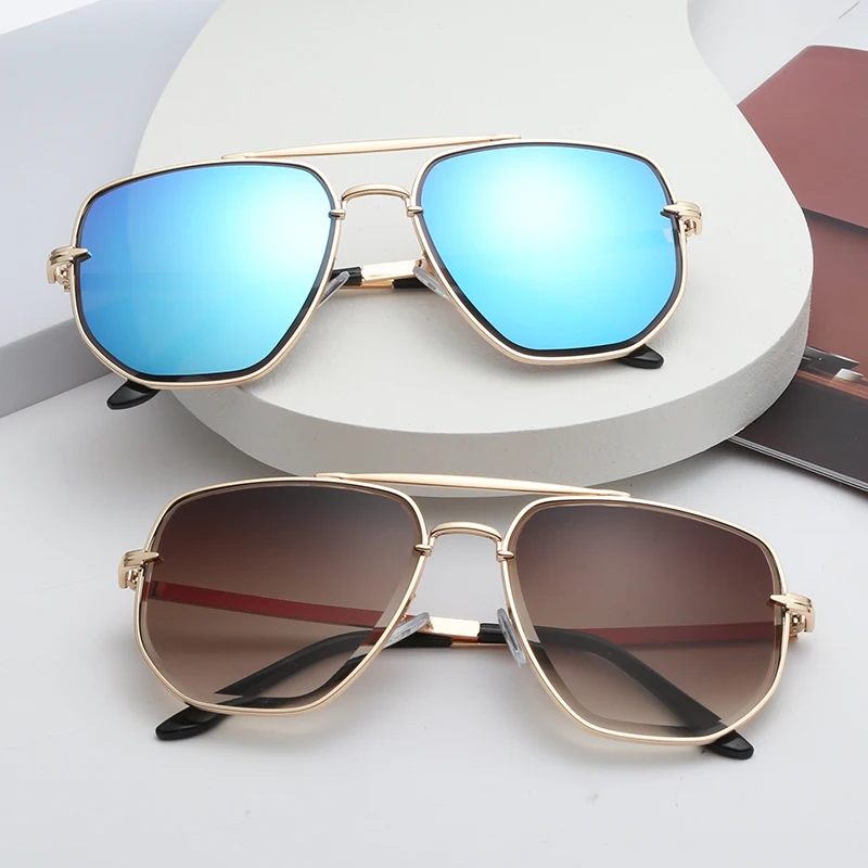 Nouvelle mode lunettes De soleil Cool hommes Vintage marque Design métal lunettes De soleil femmes nuances UV400 Oculos De Sol