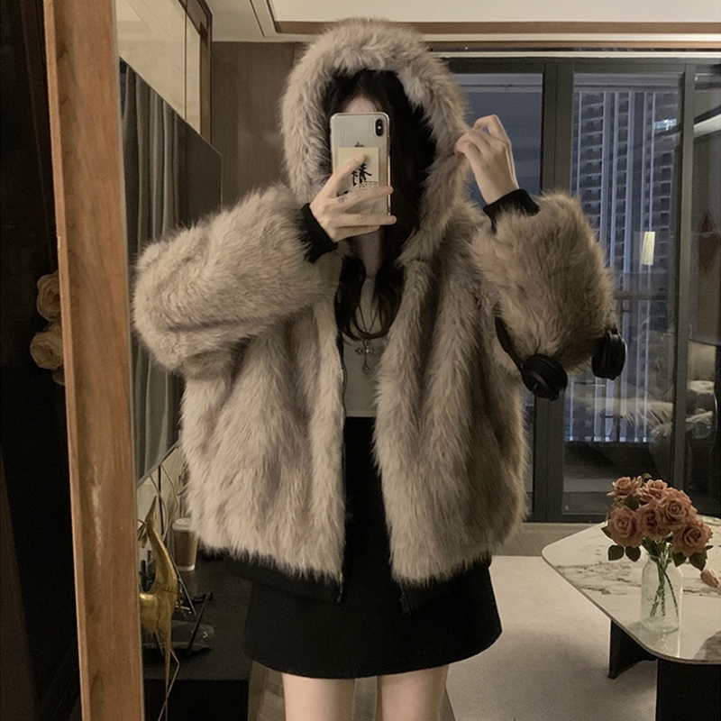 Mode nouvelles vestes d'hiver femmes courtes en vrac double face porter Imitation vison velours fourrure à capuche coton rembourré veste manteaux tendance