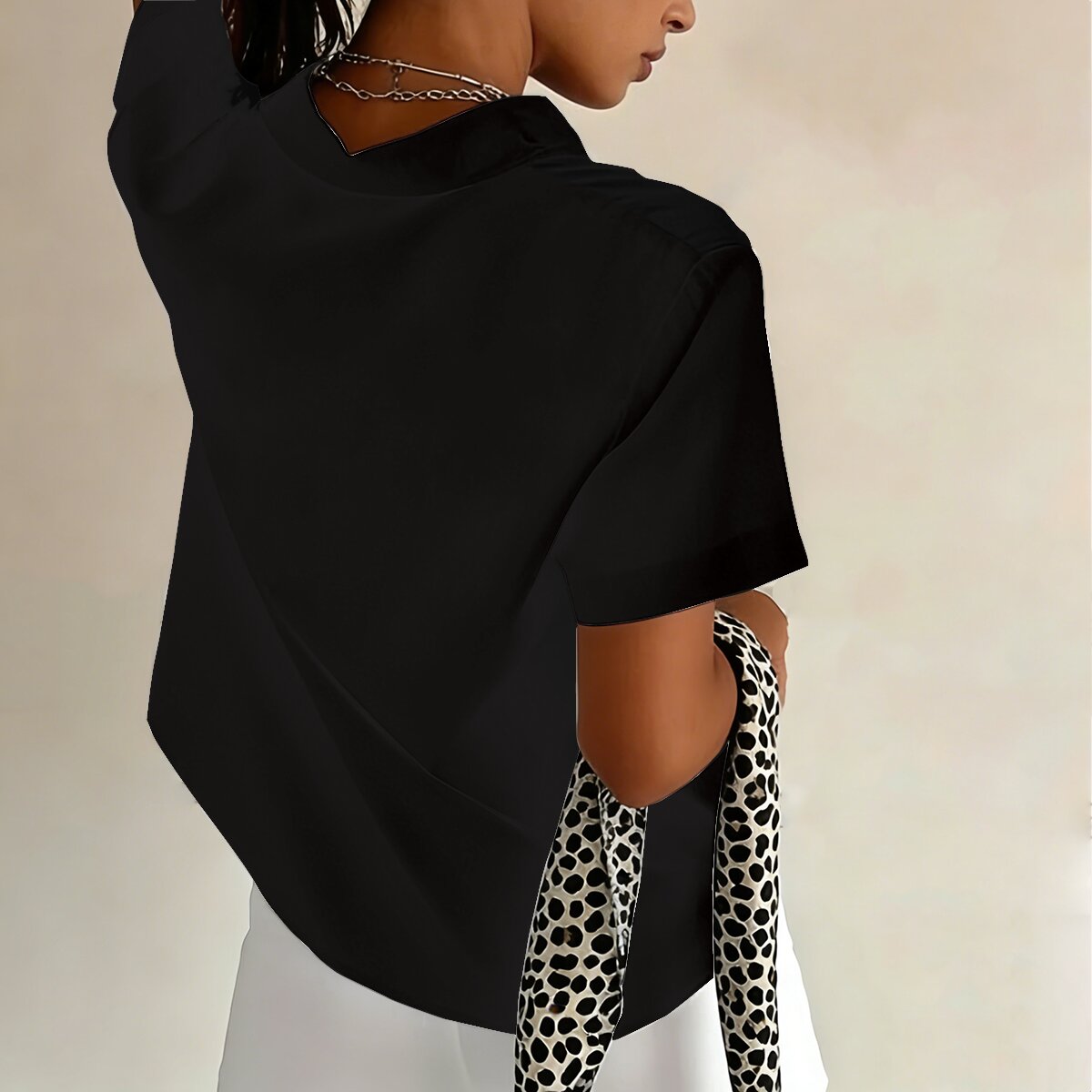 Chemise d'été grande taille pour femme à simple boutonnage avec imprimé rose unique, élégante et fraîche, idéale pour les événements sociaux et les rendez-vous