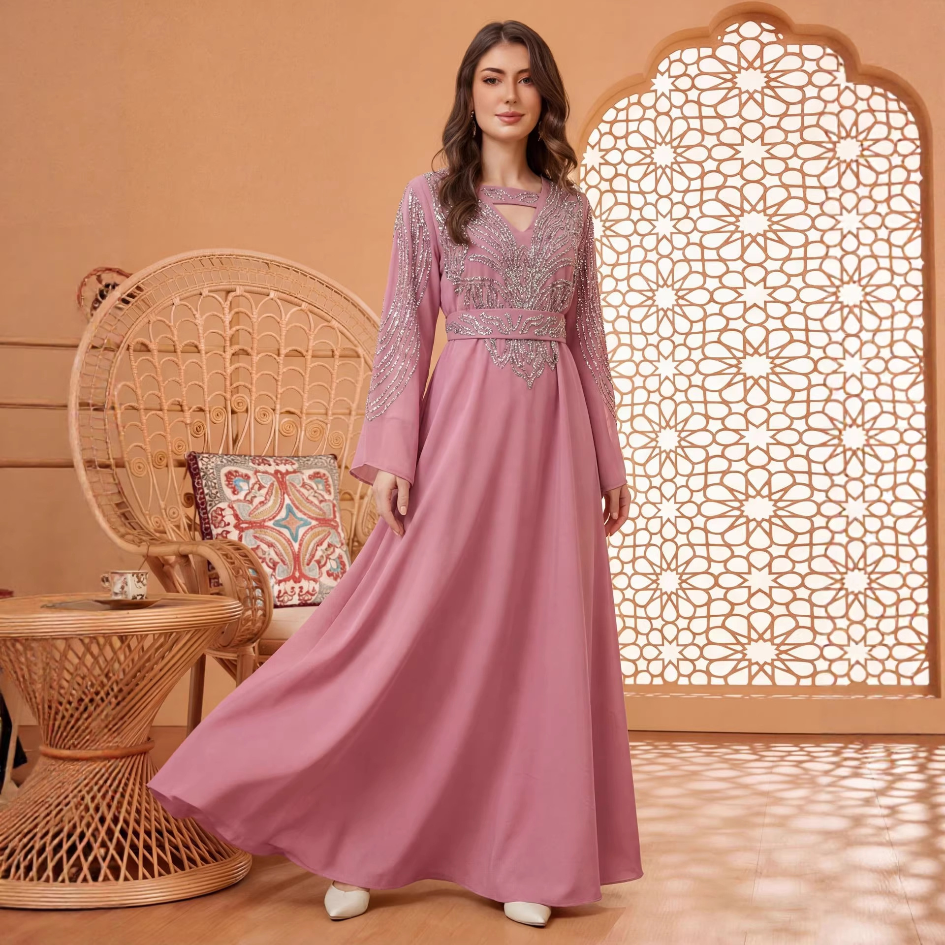 Robes pour femmes pour l'Aïd, Abaya musulmane, Jalabiya, Robe longue du Ramadan, Diamants, Ceintures, Maroc, Dubaï, Abayas, Kaftan, Islam, Vestidos 2026
