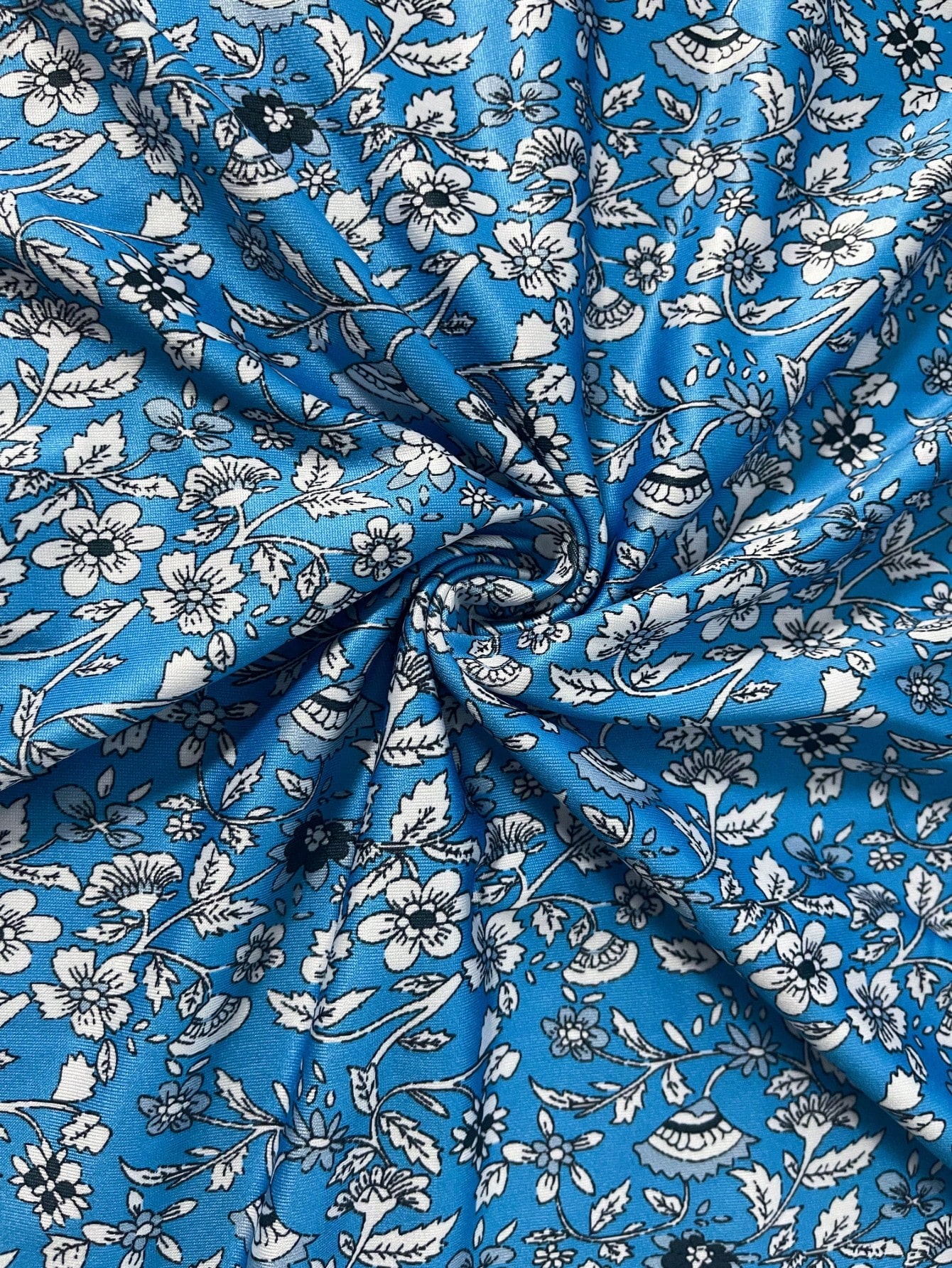 Robe mini sans manches à imprimé floral ethnique bleu bohème pour femme, robe décontractée à col rond et coupe évasée, idéale pour les vacances d'été à la plage