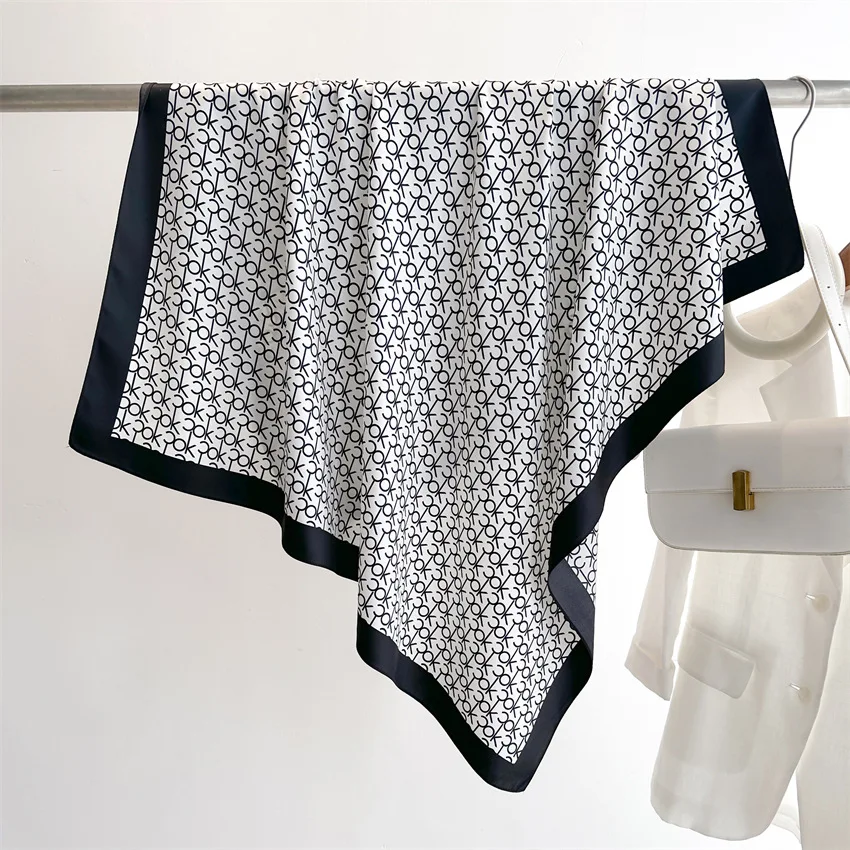 2025 nouvelle mode léger luxe lettres imprimer foulard en soie 90 cm femmes sergé Simple carré foulards dames crème solaire châle foulard