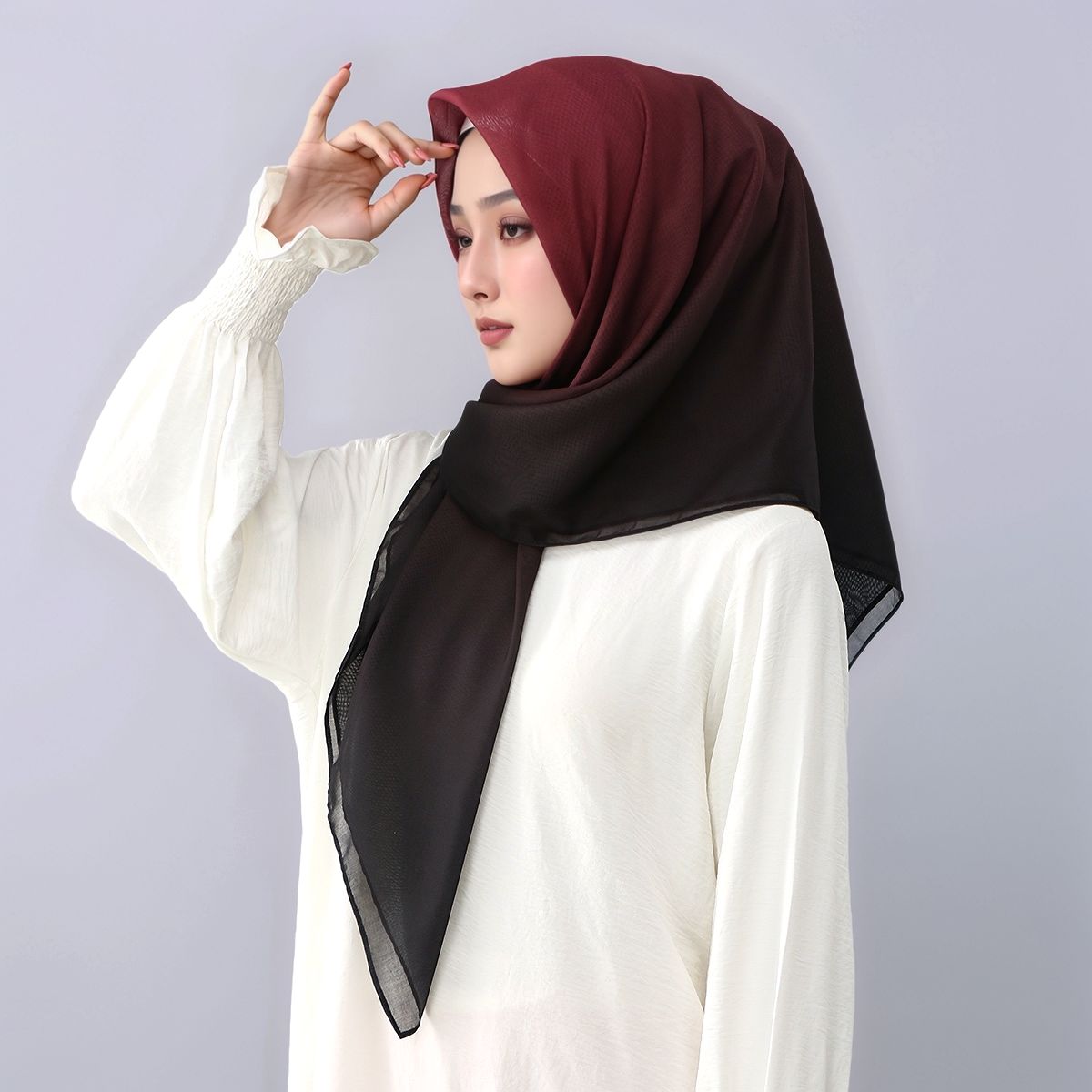 Nouveau Design dégradé carré écharpe femmes musulmanes Hijab coton Viscse Foulard bandeau châle enveloppement islamique Turban Foulard 110 cm