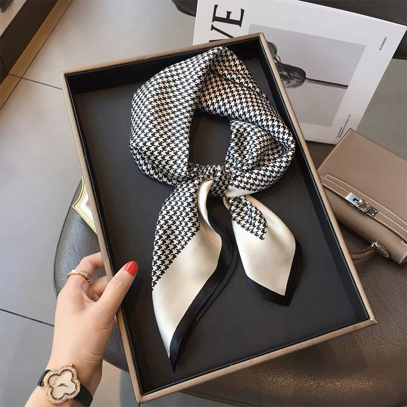 Foulard Carré Imprimé à la Mode pour Femme et Fille, Hijab en Satin, Bandana, Bandeau de Sauna Musulman, Bandeau de Cheveux, Châles Ronds
