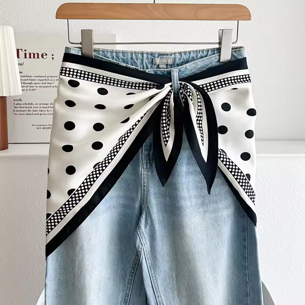 Écharpe triangulaire imprimée à pois, simple et tendance, ceinture polyvalente, écharpe diagonale, accessoires en soie haut de gamme pour femmes