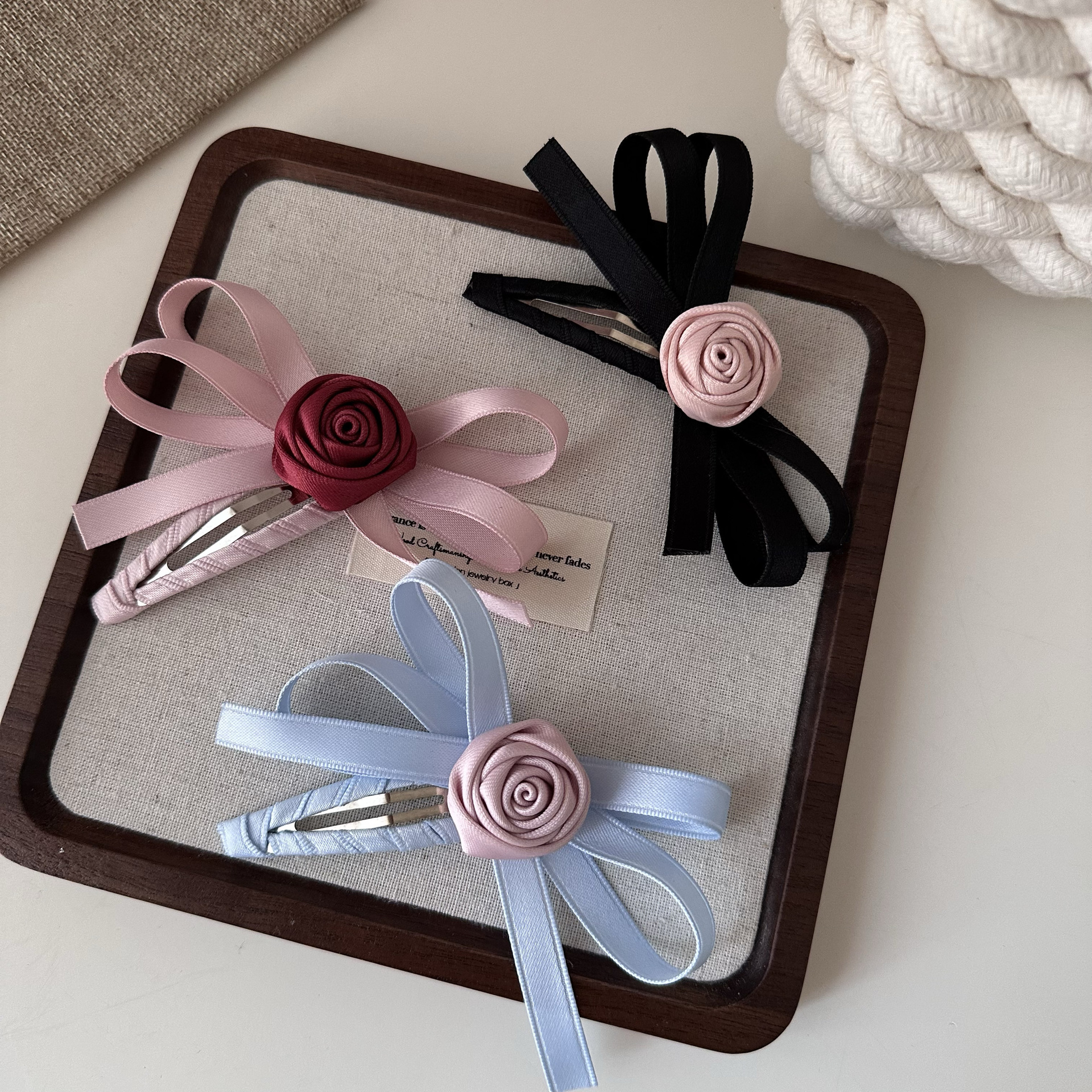 Pinces à cheveux mignonnes pour femmes, pince à cheveux Rose avec frange, ruban BB, accessoires pour cheveux Kawaii, pince à cheveux avec nœud de Style doux