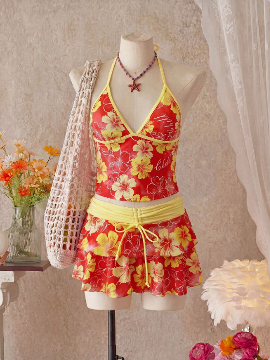 Ensemble Tankini 3 Pièces Floral pour Femme : Haut Halter, Culotte Bikini et Jupe de Bain à Volants Superposés avec Cordon de Serrage – Maillot de Bain Tropical pour la Plage