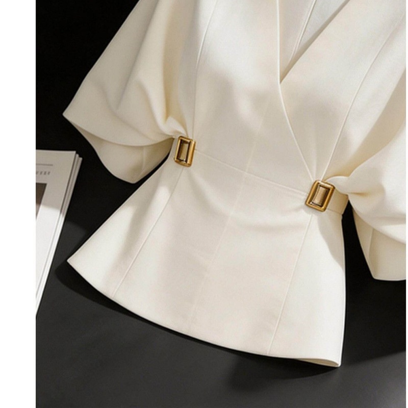 Chemisier élégant pour femme de bureau, col en V, manches chauve-souris, avec boucle à la taille, couleur unie blanche, chemise d'été tendance pour femme, vêtement formel