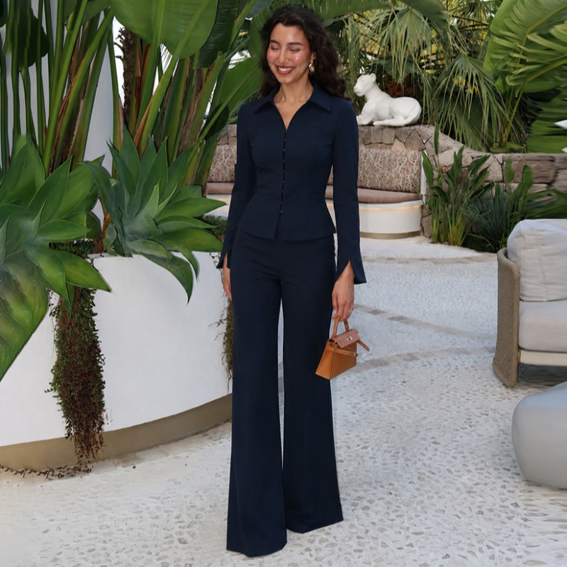 Ensemble tailleur deux pièces pour femme : Blazer ajusté à manches longues avec peplum et pantalon évasé taille haute – Tenue décontractée et professionnelle pour le bureau