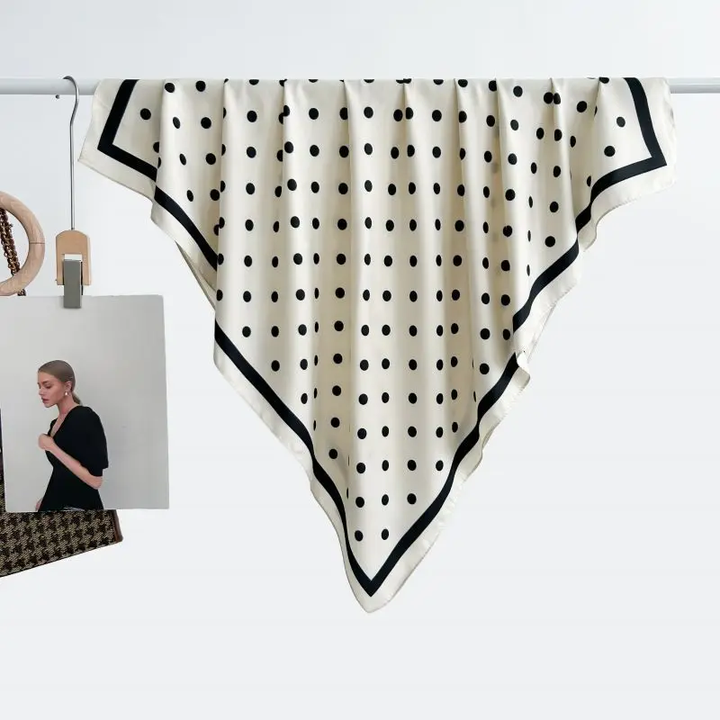 Foulard de luxe léger en soie sergé imprimé à pois noir et blanc, haut de gamme, 90x90, pour femmes, offre spéciale