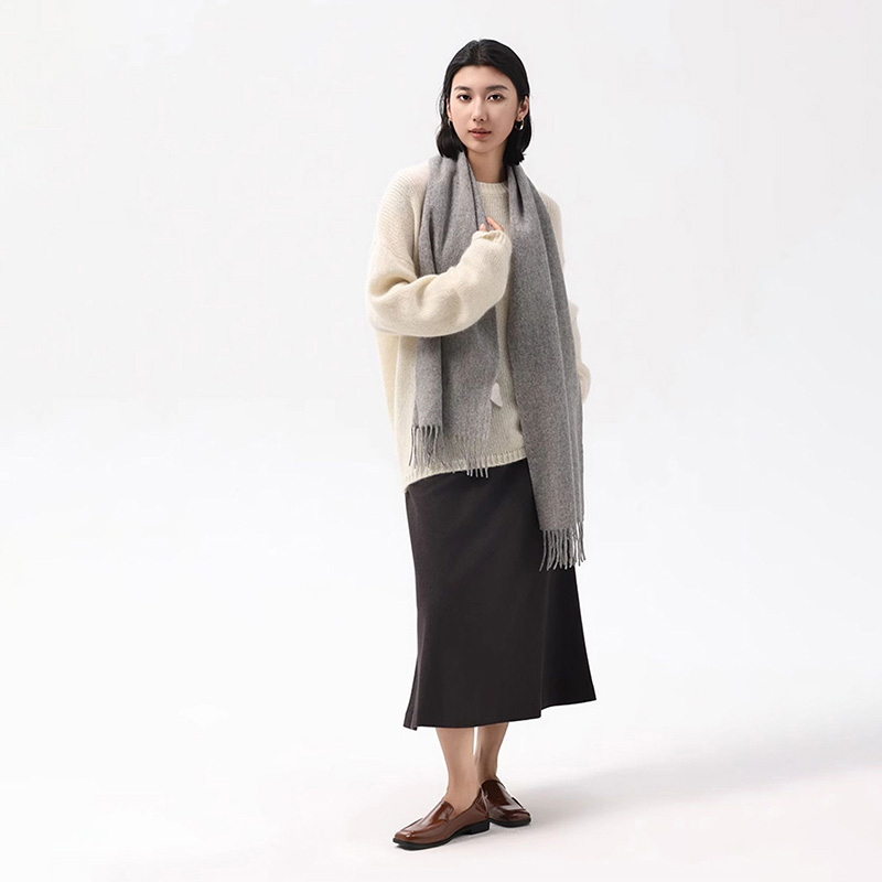 Écharpe en laine 100% unie pour femmes et hommes, écharpe chaude d'hiver, châle, écharpe en cachemire tendance pour femme, marque de luxe 2026