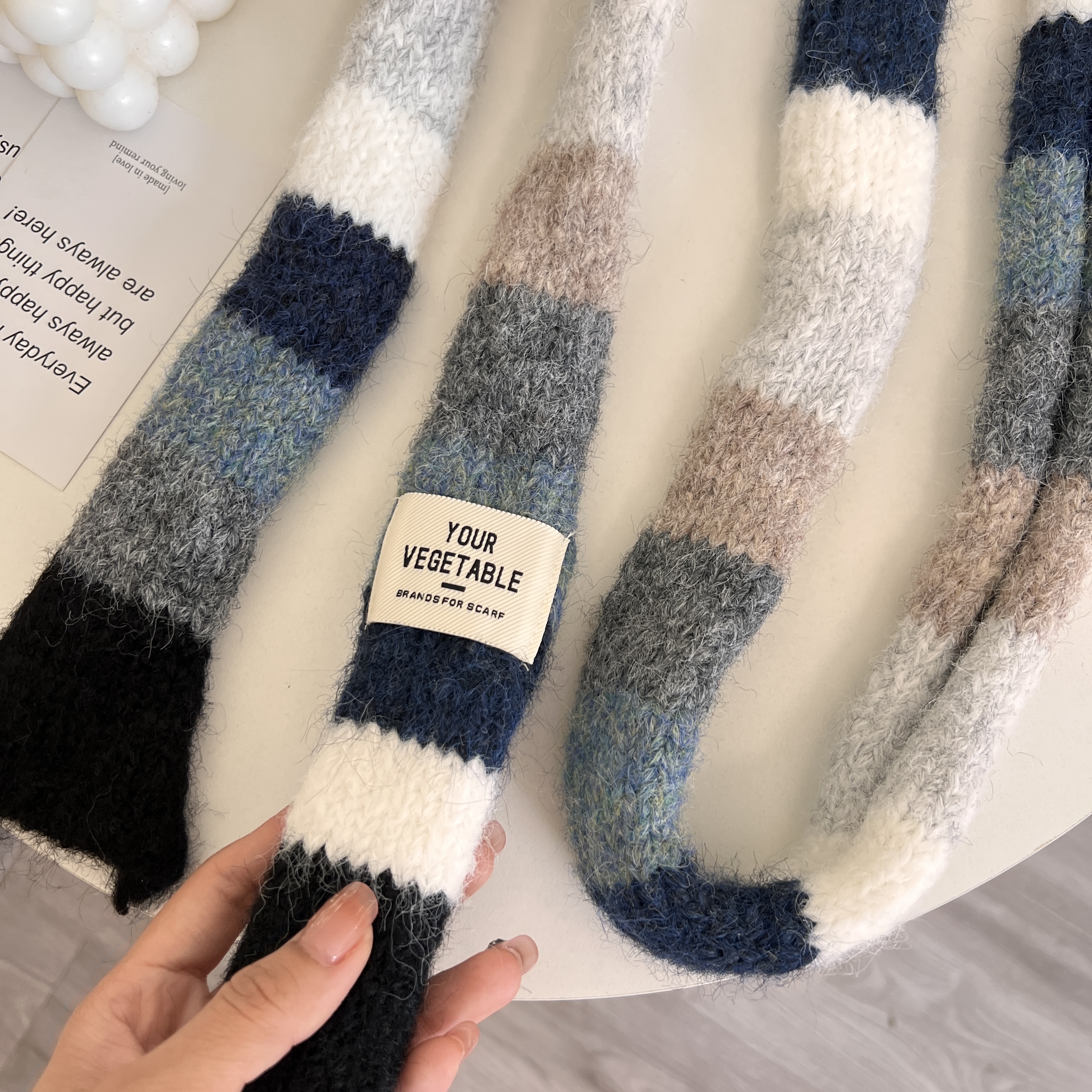 Écharpe à rayures colorées Y2g pour femmes, fine et étroite, longue, Design de Niche, écharpe décorative assortie avec tout, automne et hiver