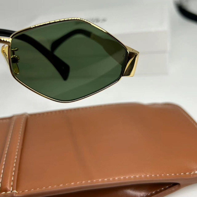 Lunettes de soleil luxueuses, élégantes et de haute qualité - même style pour hommes et femmes