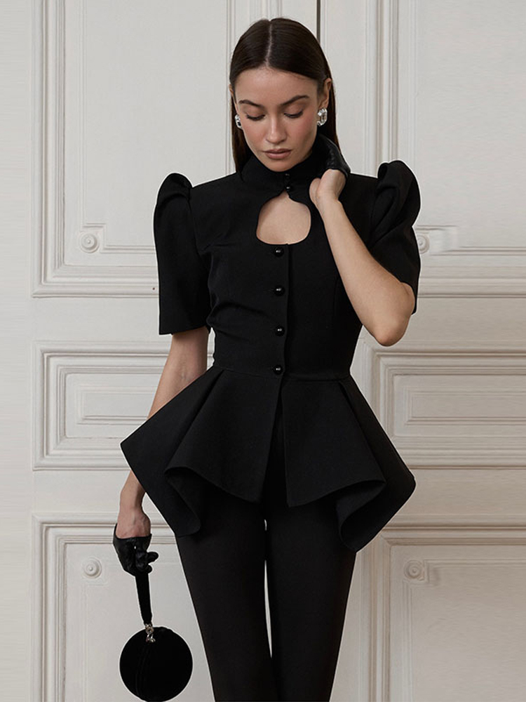 Manteau Élégant pour Femme, Col Creux, Manches Courtes Bouffantes, Ourlet Évasé, Couleur Unie, Nouvelle Collection Printemps-Été 2026, Haut Tendance pour Femme