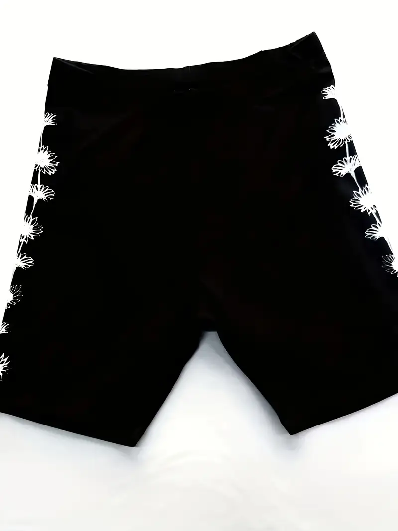 Ensemble décontracté deux pièces pour femme - Haut à imprimé floral avec fentes latérales et manches courtes tendance + ensemble short, idéal pour le quotidien et les tenues de vacances