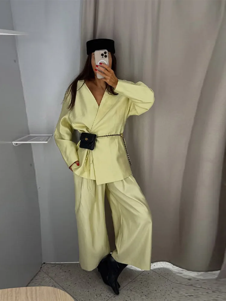 Ensemble de vêtements pour femmes tendance, manteau à col en V, manches longues, ceinture, lacets, pantalon large, ensembles unis pour femmes, nouvelle collection printemps 2026, costume décontracté pour femme