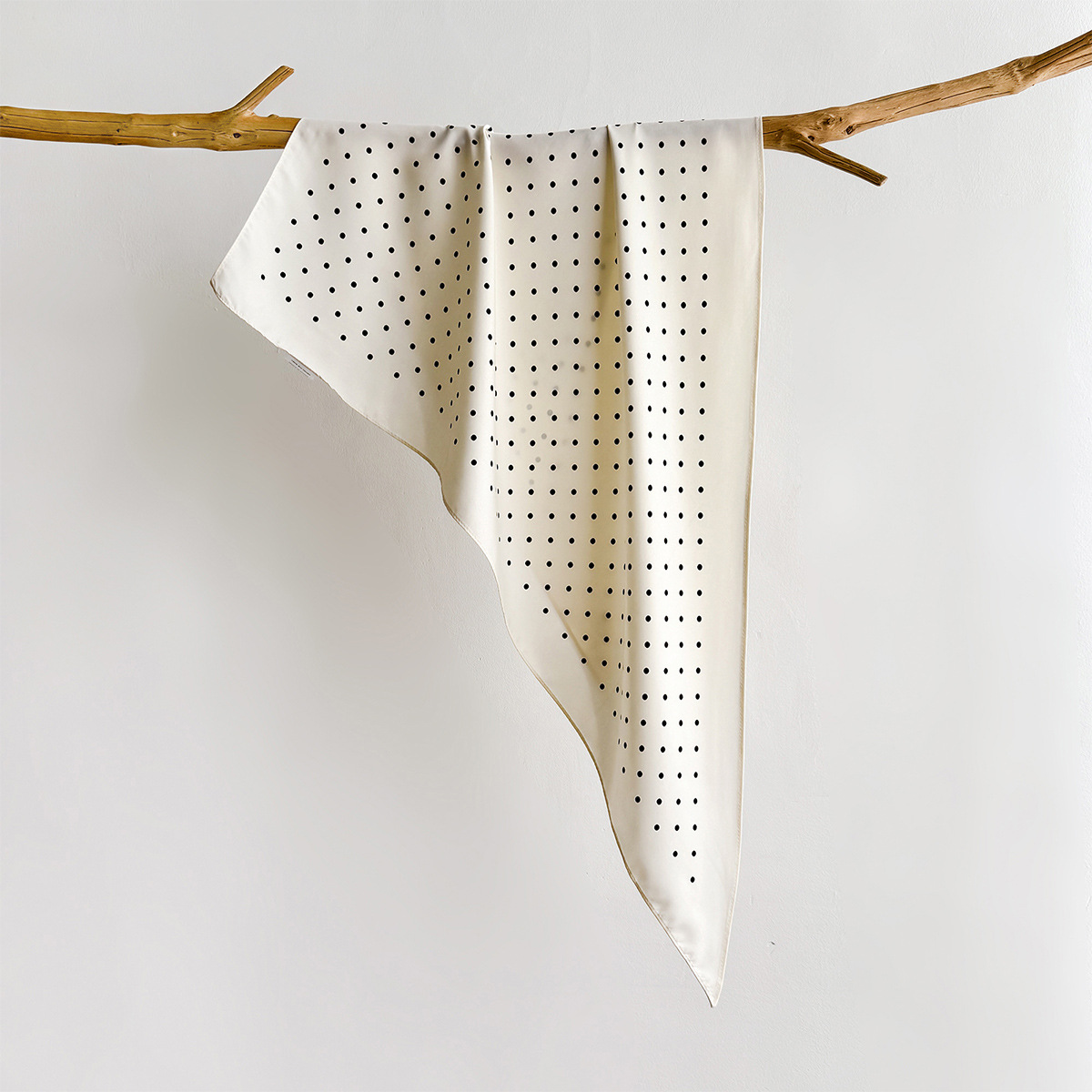 Nouveau foulard triangulaire en twill pour femme, écharpe à pois, bandeau, bandeaux pour cheveux, foulard imprimé, hijab, enveloppes, bandana