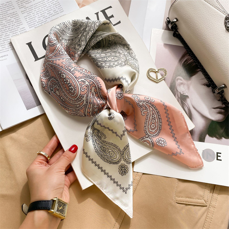 70cm foulard carré en soie femmes mode imprimé cajou cou cravate foulards femme cheveux Bandana foulard châle enveloppement Hijab foulard