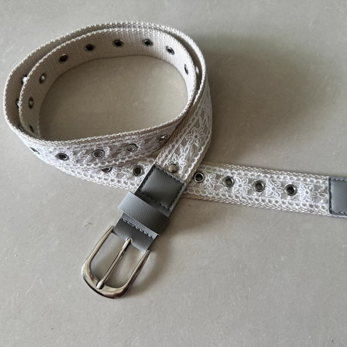 Ceinture en toile vintage avec dentelle pour femme, boucle métallique tendance, ceinture décorative, accessoire rétro pour jean, design coréen à la mode, 110 cm
