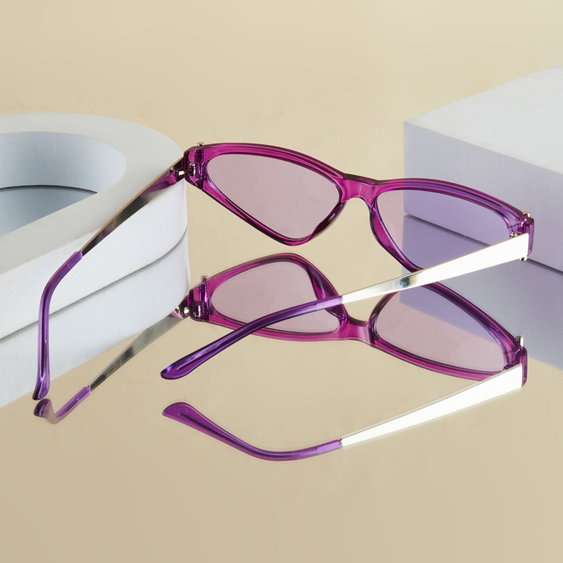 Lunettes à la mode pour femmes, 1 pièce, Triangle inversé, rétro, tendance, décontractées, polyvalentes, adaptées aux défilés quotidiens en plein air