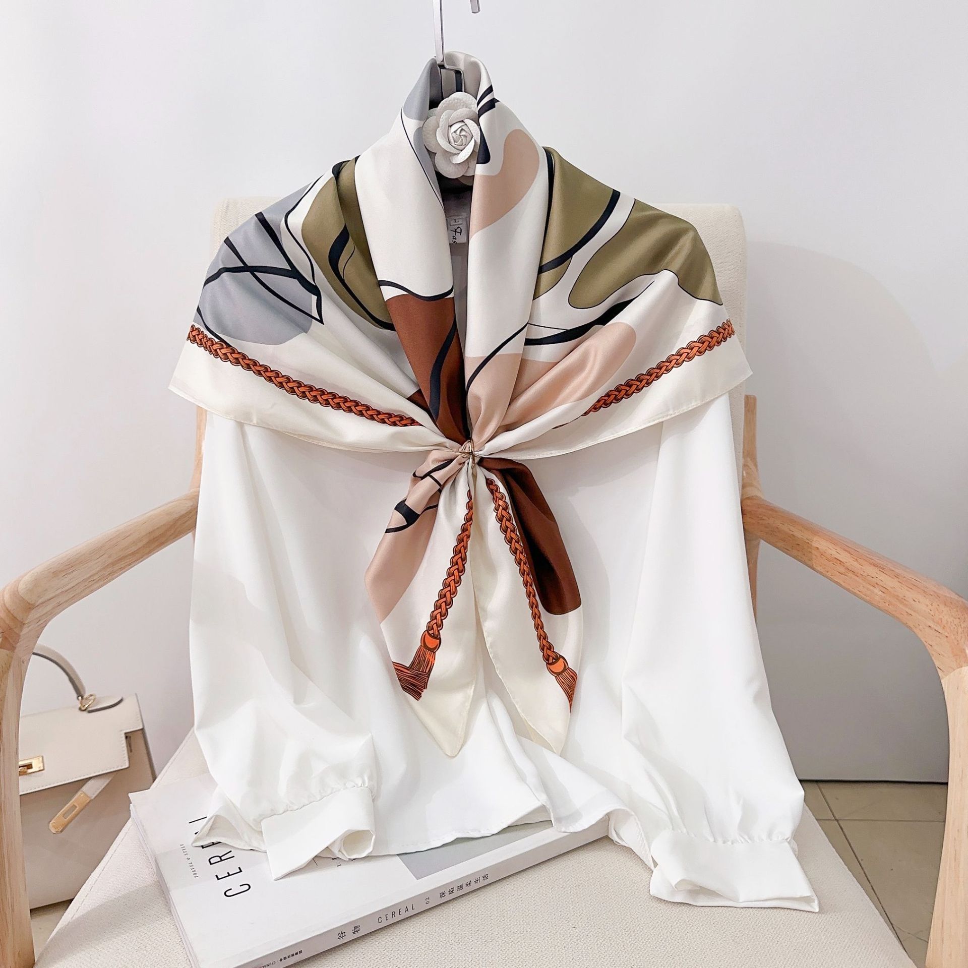 Foulard carré en sergé pour femmes, châle imprimé, enveloppes de la présidence féminine, foulard pour les cheveux, bandana pour les mains, foulards pour la tête, hijab, crème solaire de plage, 90cm