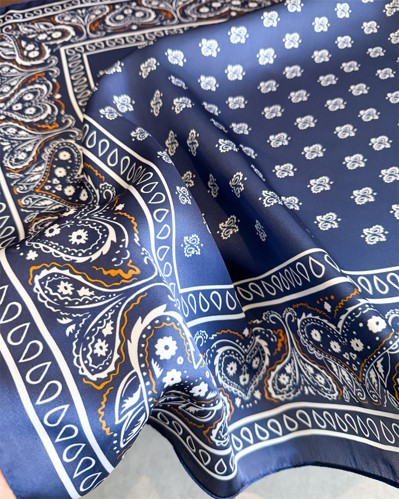 Foulard carré classique en soie bleue pour femme, imprimé cachemire, bandeau en satin, ruban pour sac à main, hijab, foulard de cou, bandeau pour la tête