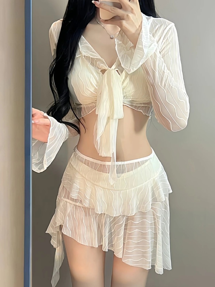 Ensemble bikini deux pièces pour vacances à la plage, Nouveauté 2026, Maillot de bain imprimé à manches longues pour femme, style féerique et doux, taille haute, tenue de bain tendance et élégante.