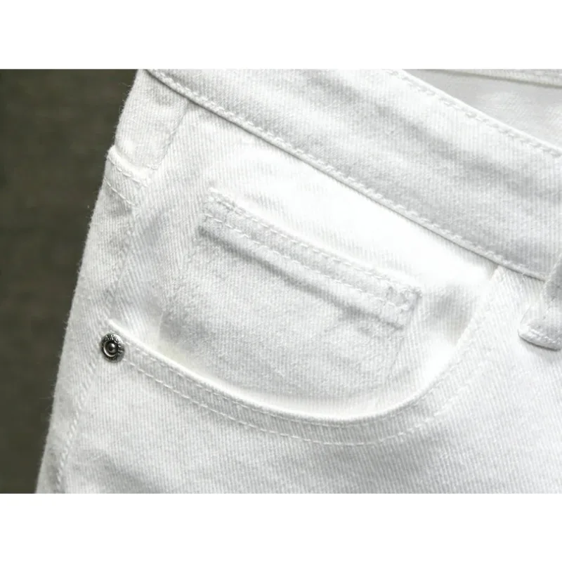 Short en jean déchiré au genou pour hommes, short en jean blanc, streetwear masculin, pantalon décontracté simple, trou mince, mode, nouveau